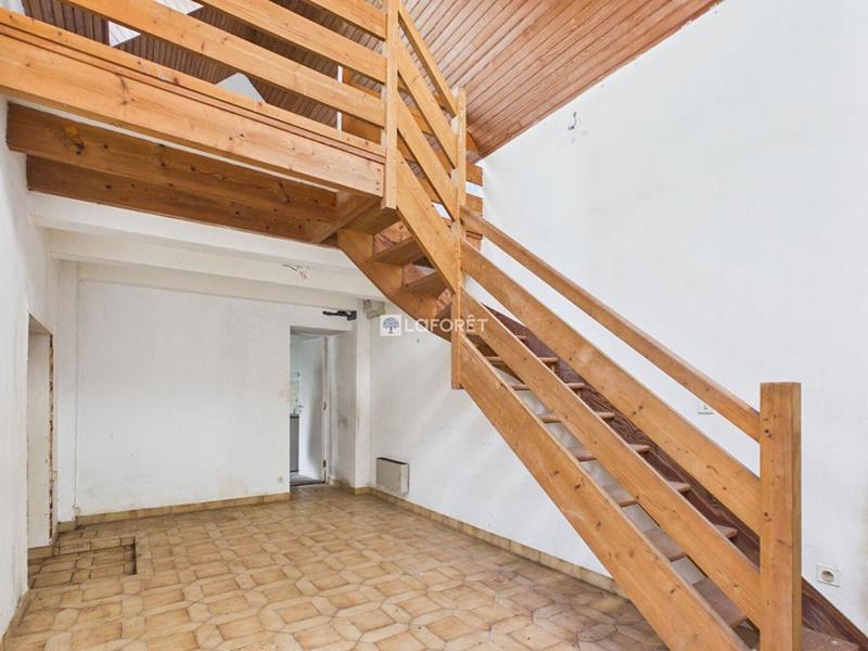 Maison - 149 m² - 7 pièces