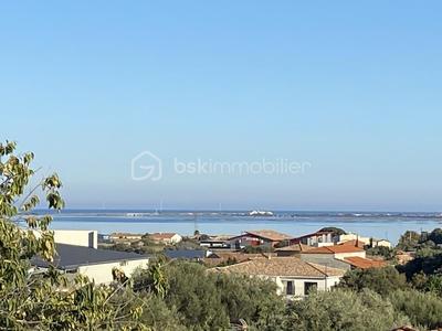 Demeure - 170 m² - 6 pièces