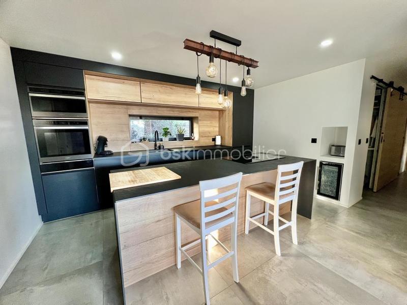 Maison - 130 m² - 5 pièces