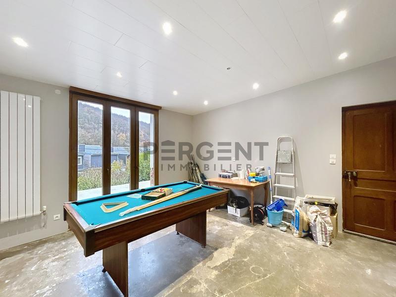 Maison - 145 m² - 6 pièces