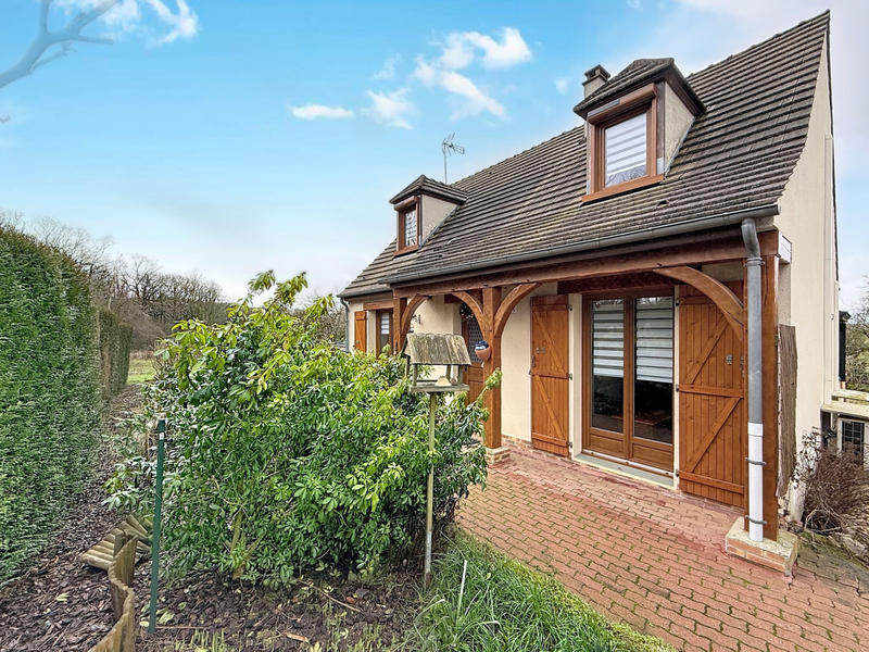 Maison - 110 m² - 5 pièces