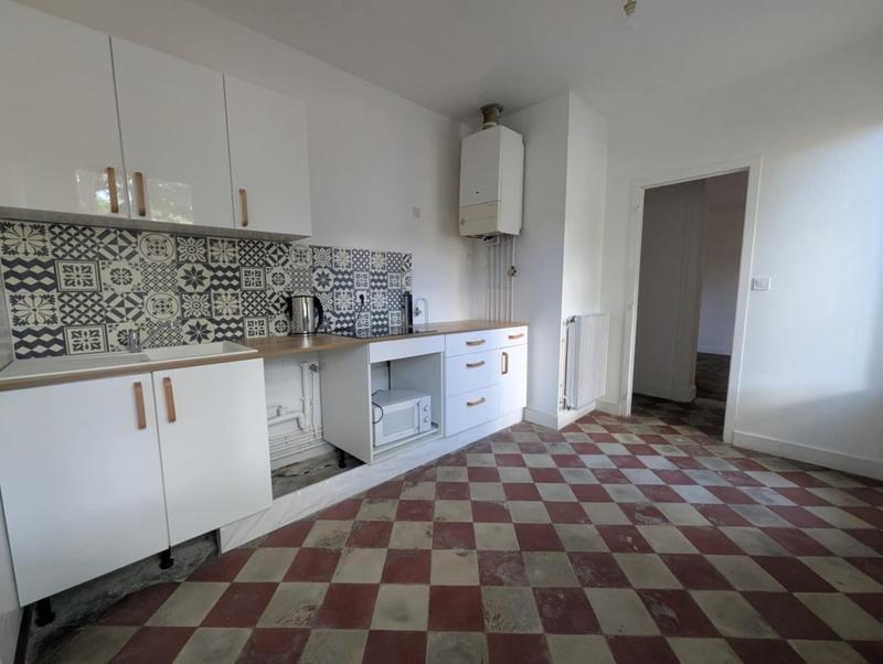 Maison - 80 m² - 3 pièces