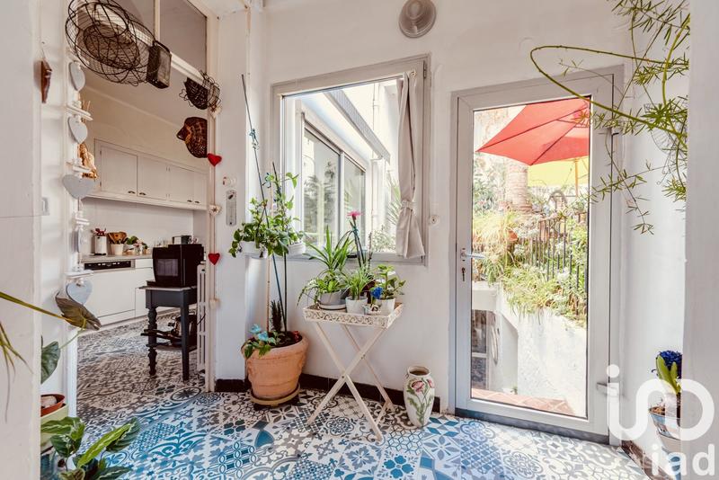 Maison - 366 m² - 26 pièces