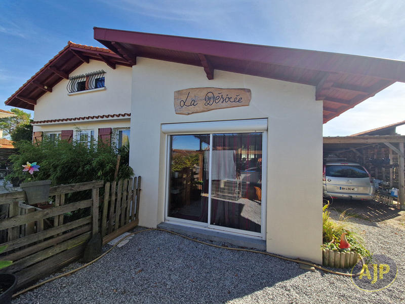 Maison - 120 m² - 4 pièces