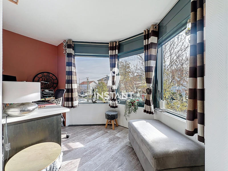 Appartement - 75 m² - 3 pièces