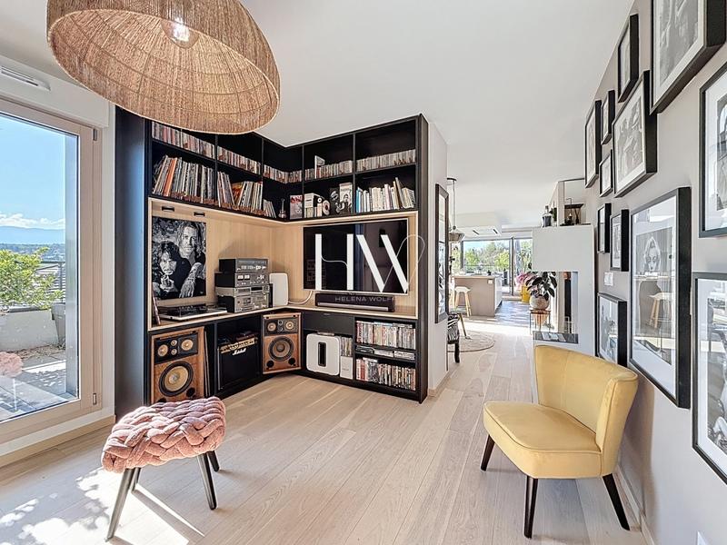 Appartement - 110 m² - 5 pièces