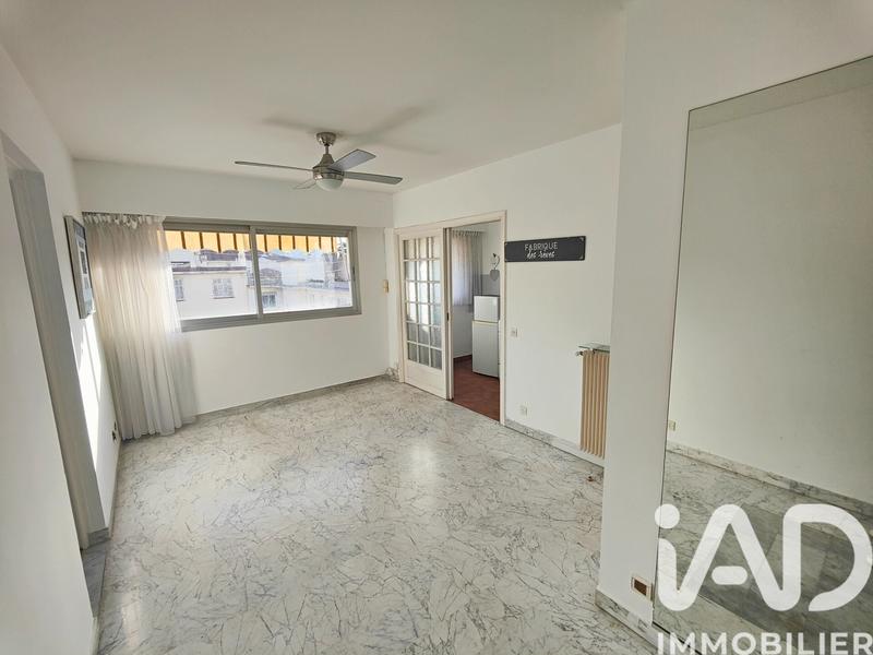 Studio - 43 m² - 1 pièce