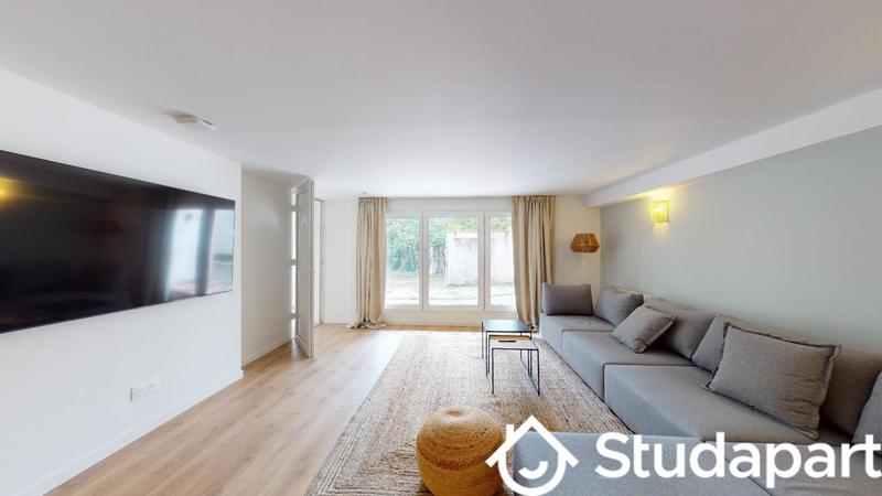 Chambre - 12 m² - 1 pièce