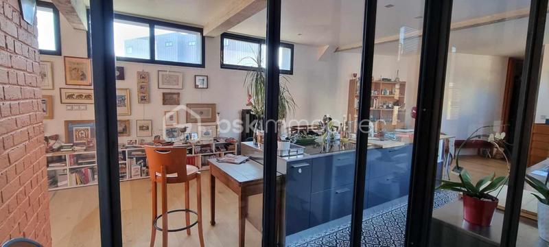 Loft - 163 m² - 4 pièces