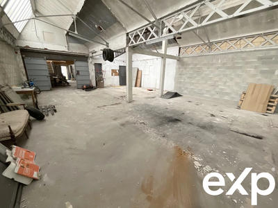 Loft - 237 m² - 2 pièces