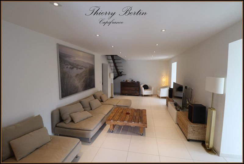 Maison - 171 m² - 6 pièces