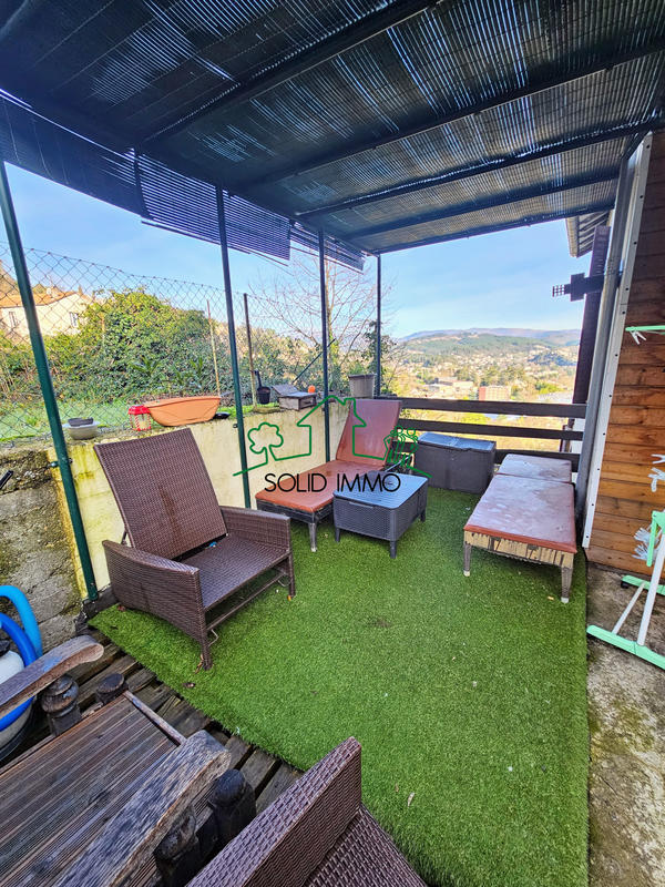 Maison - 158 m² - 10 pièces