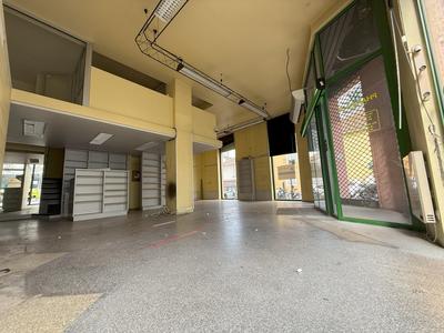 Local d'activités - 73 m²