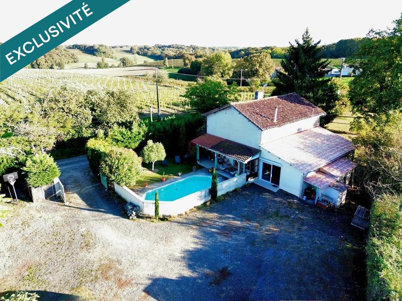 Maison - 221 m² - 5 pièces