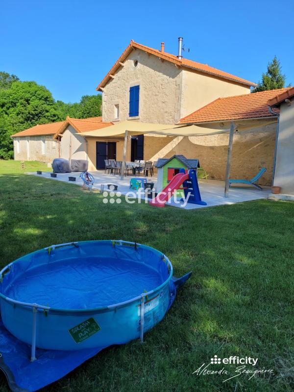 Villa - 279 m² - 9 pièces