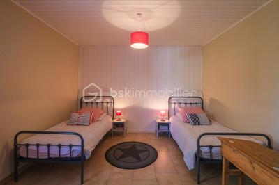 Maison traditionnelle - 96 m² - 4 pièces