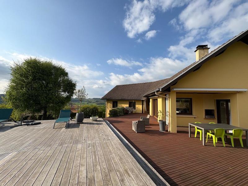 Maison - 133 m² - 5 pièces