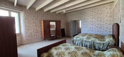 Maison en pierre - 115 m² - 4 pièces