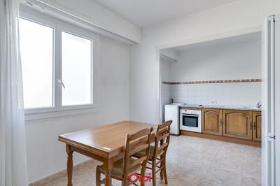 Appartement - 84 m² - 4 pièces