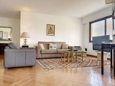 Appartement - 99 m² - 3 pièces