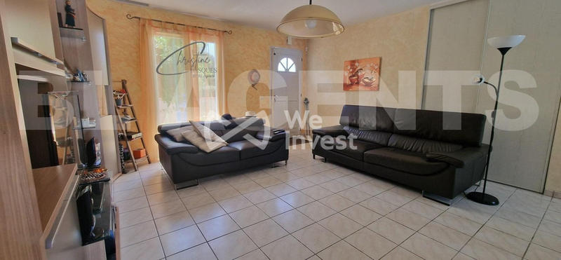 Maison - 90 m² - 5 pièces