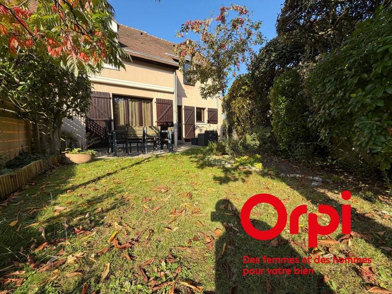 Maison - 113 m² - 6 pièces