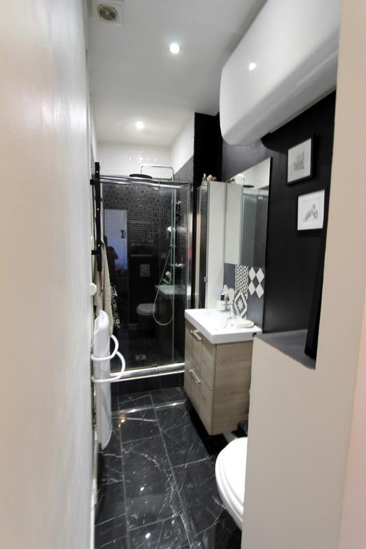 Appartement bourgeois - 121 m² - 4 pièces