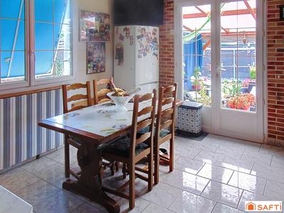 Maison - 140 m² - 6 pièces