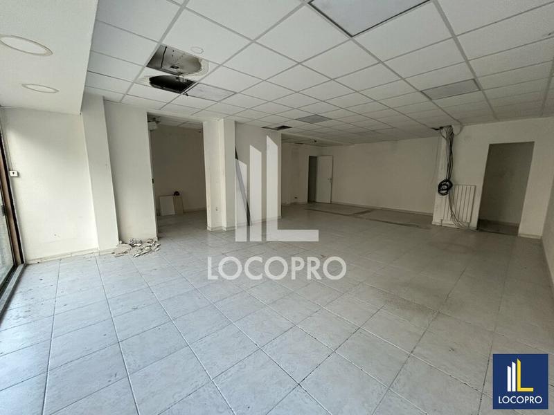 Local commercial - 140 m²