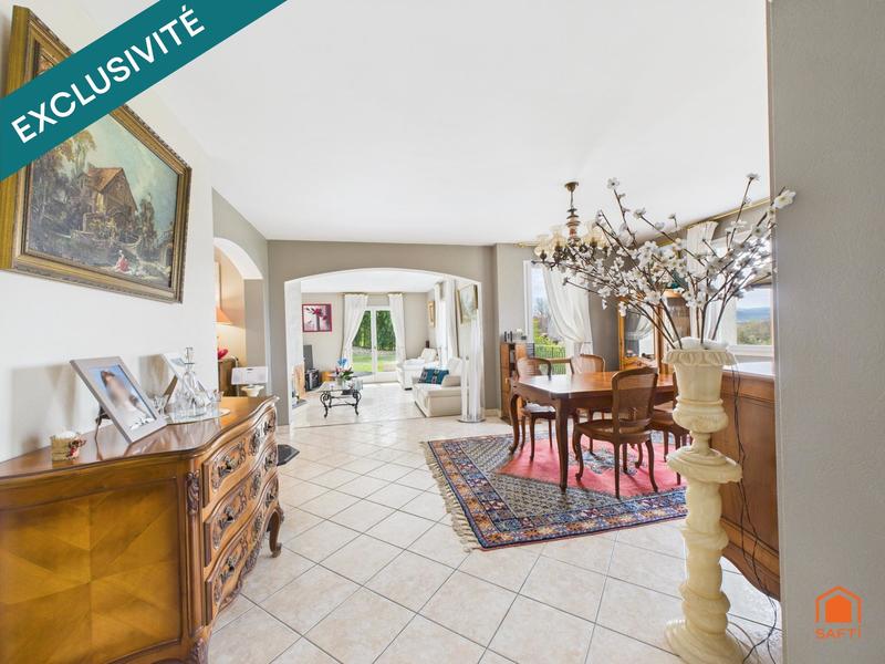 Maison - 161 m² - 5 pièces