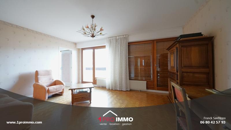 Appartement - 119 m² - 6 pièces