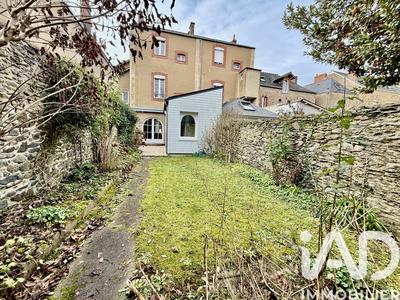 Maison de ville - 120 m² - 6 pièces