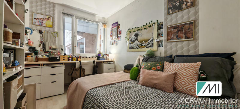 Appartement - 85 m² - 5 pièces