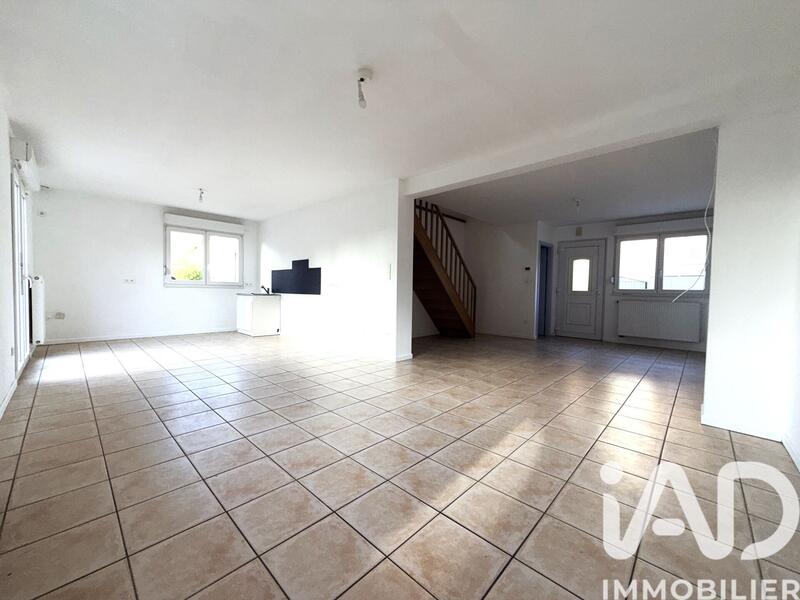 Maison - 95 m² - 4 pièces