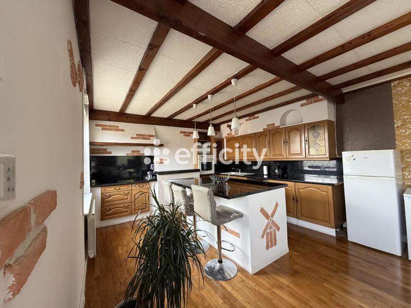 Immeuble - 250 m² - 8 pièces