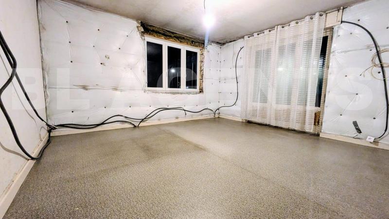 Maison - 170 m² - 8 pièces