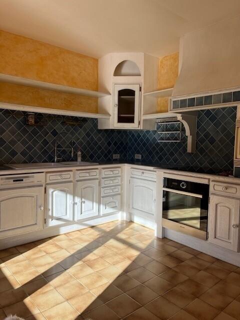 Villa - 145 m² - 6 pièces