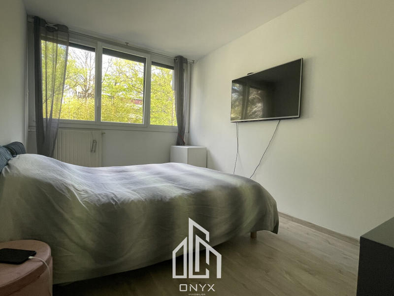 Appartement - 80 m² - 4 pièces