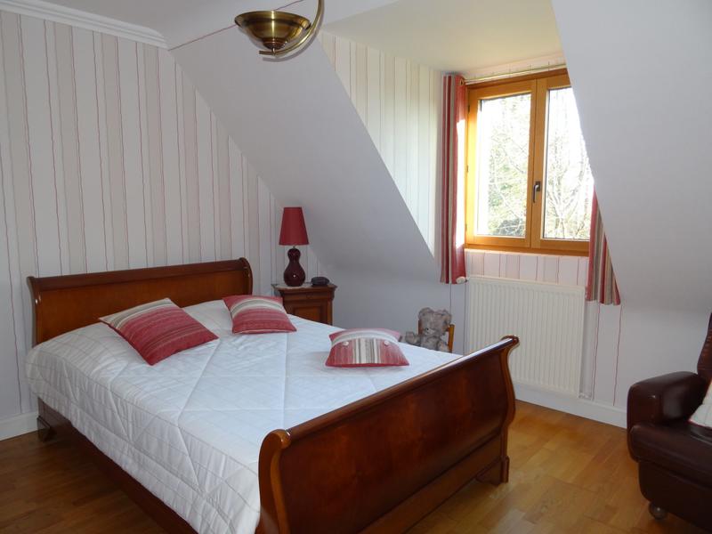 Maison - 195 m² - 11 pièces