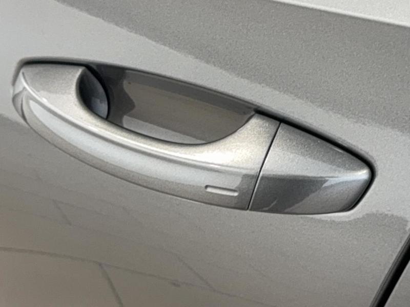 Skoda Fabia 1.0 Tsi 95 ch Evo 2 Bvm5 Selection