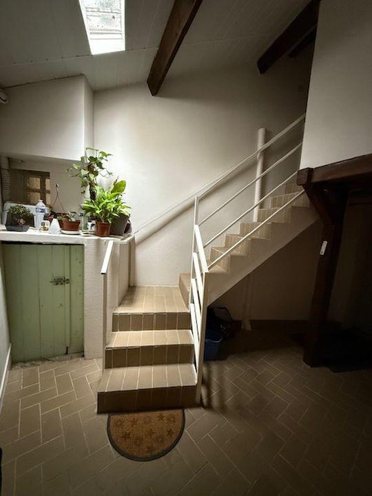 Immeuble - 108 m² - 6 pièces