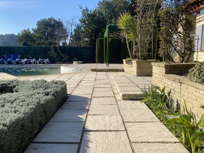 Villa - 95 m² - 4 pièces