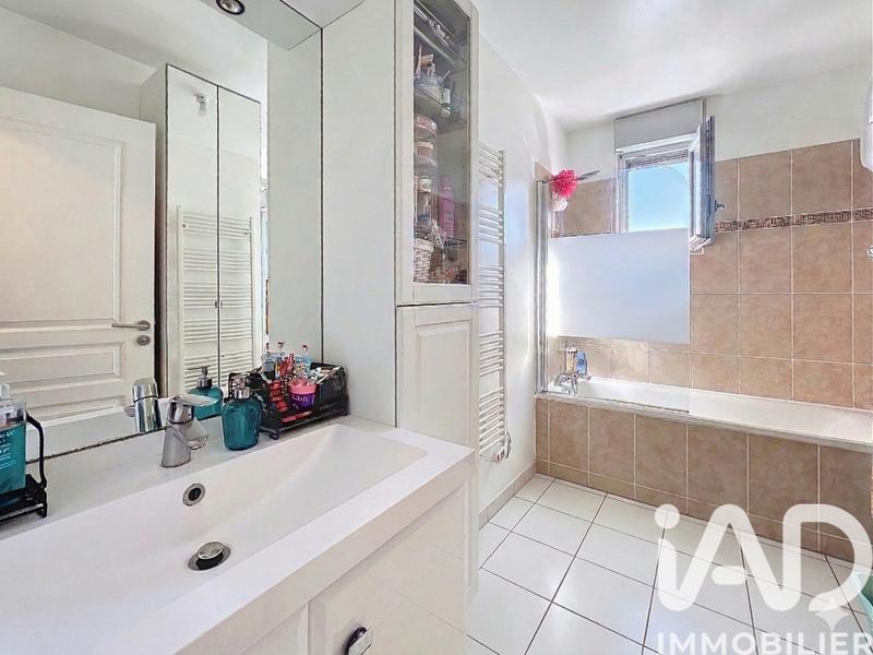 Appartement - 84 m² - 4 pièces