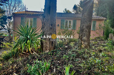 Appartement - 79 m² - 4 pièces