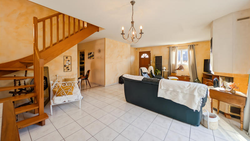 Maison - 146 m² - 7 pièces