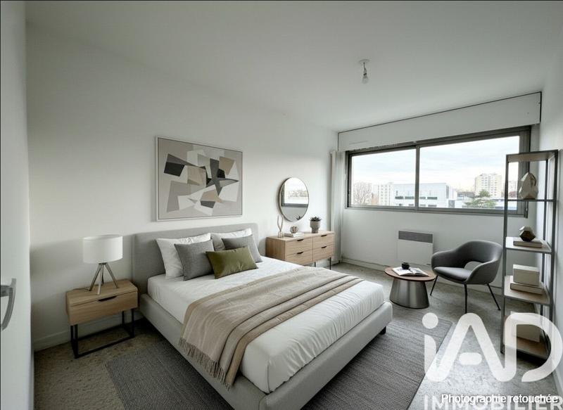 Appartement - 80 m² - 3 pièces