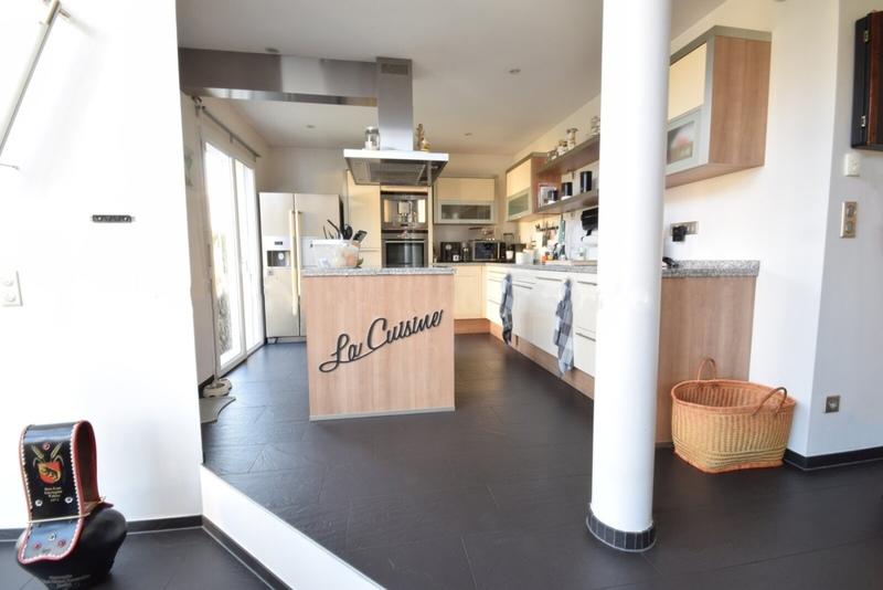 Maison - 157 m² - 5 pièces