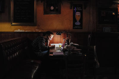 Reportage - Dans le ventre de la bête - Aymeric Swiatoka-Novais, Jean Chauvelot