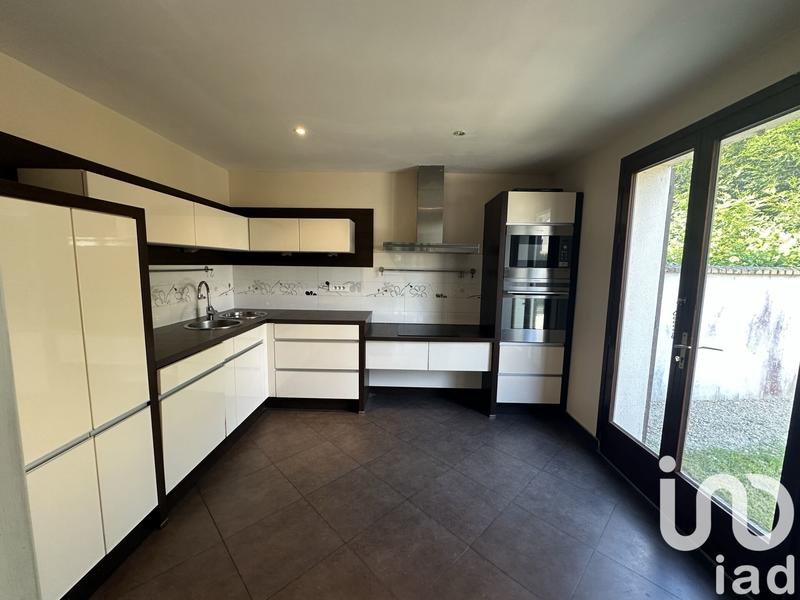 Maison - 87 m² - 5 pièces