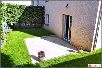 Maison - 111 m² - 6 pièces